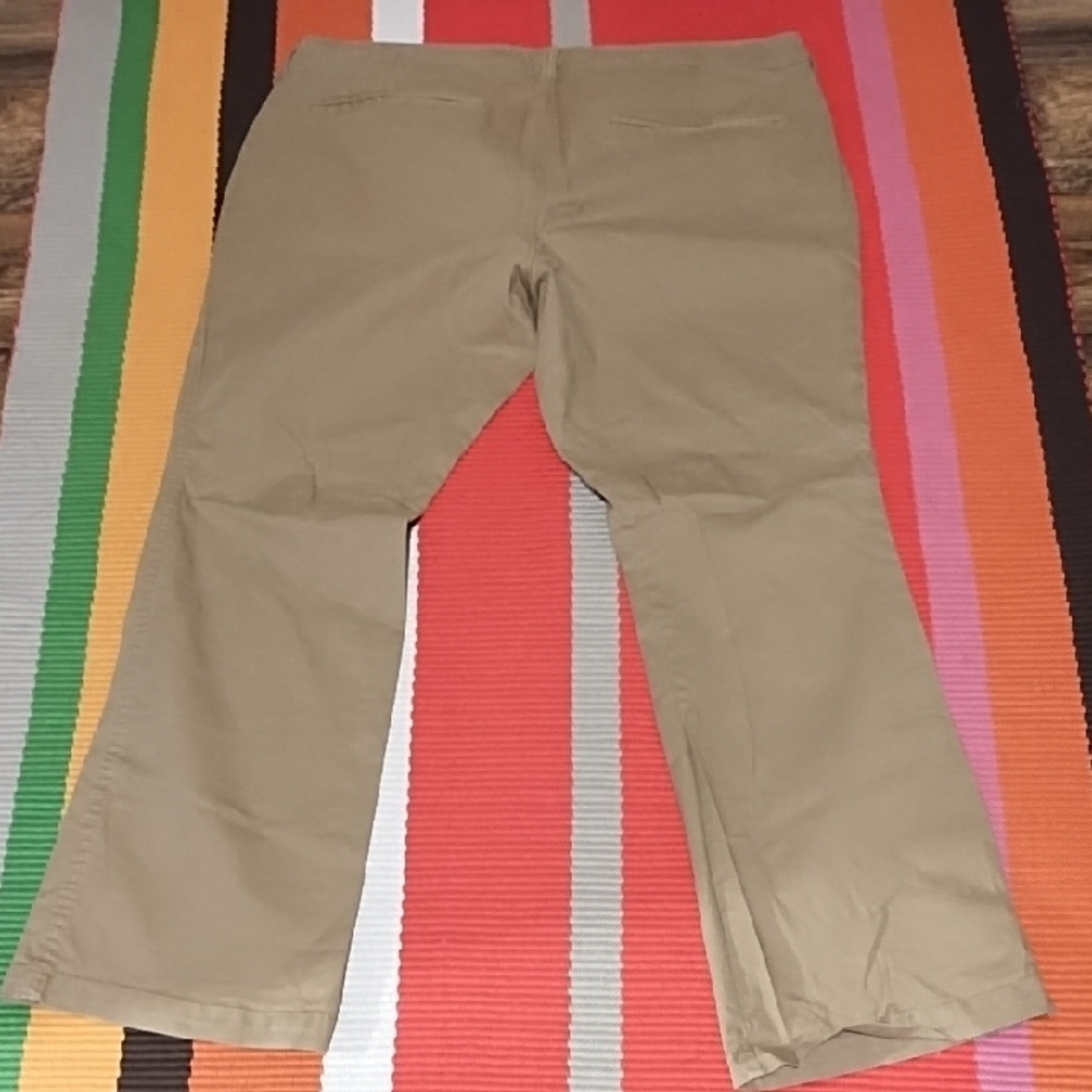 Old Navy Tan Flare Pants - Picture 6 of 6